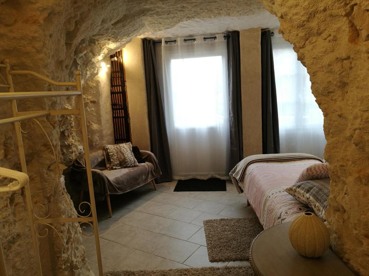Caves Du Coteau 3 Bed & Breakfast Lunay Екстериор снимка